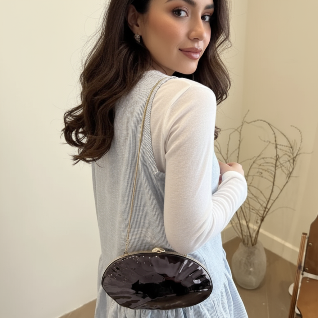 Aurora Wave Metallic Clutch with Mirror Finish